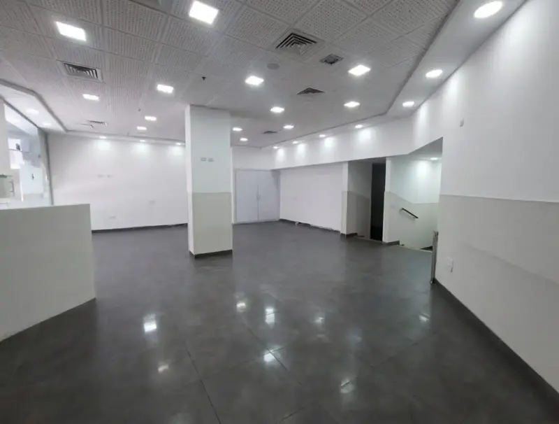 מסחר להשכרה 330 מ"ר במרכז העיר