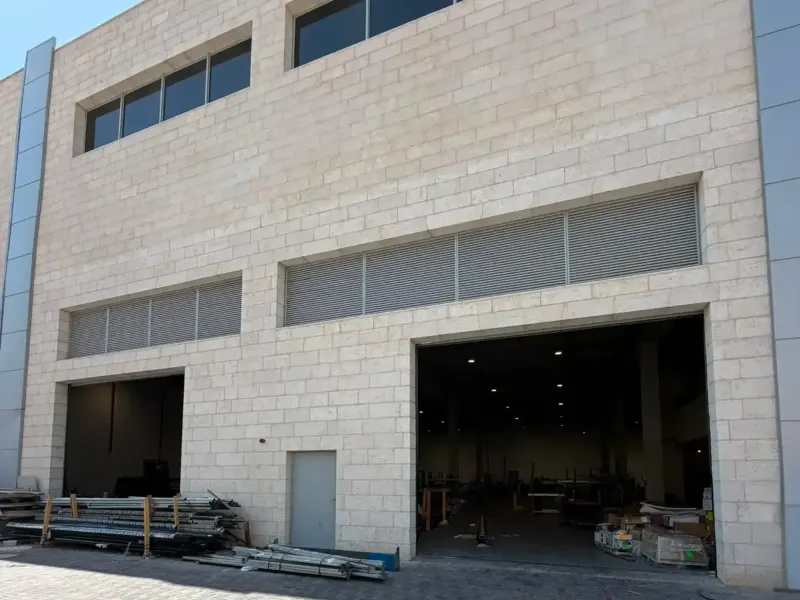 תעשייה להשכרה 1,500 מ"ר במישור אדומים